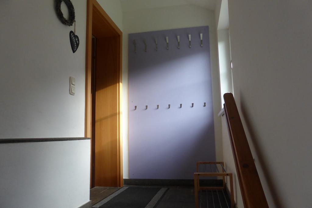 Villa Schnuck - Das Rote Ferienhaus บาดกัสไตน์ ภายนอก รูปภาพ